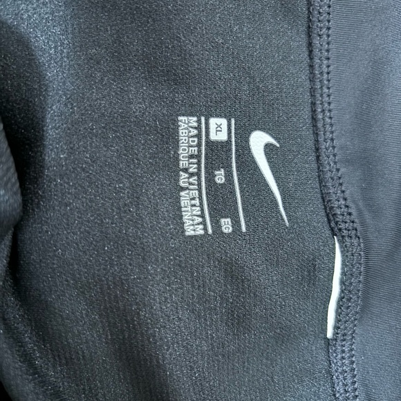 Nike bathing suit shorts - Picture 2 of 2